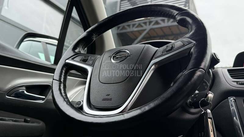 Opel Mokka //1.6 CDTI/FUL/NOV