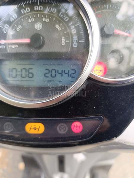 Piaggio MP3 300LT