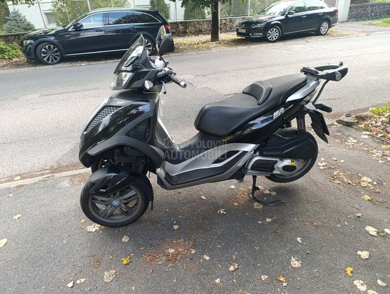 Piaggio MP3 300LT