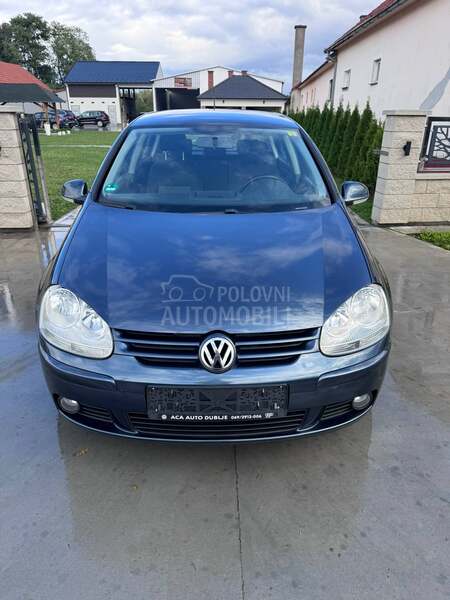 Volkswagen Golf 5 TOUR