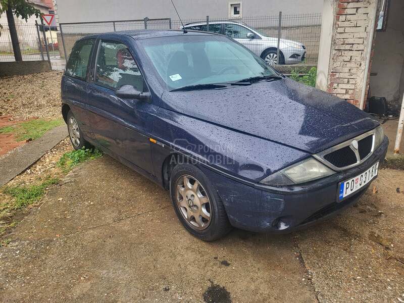 Lancia Ypsilon 1.2 B