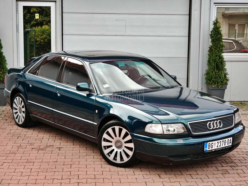 Audi A8 4.2 V8 / QUATTRO