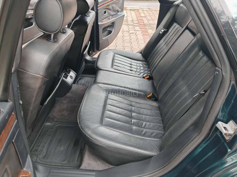 Audi A8 4.2 V8 / QUATTRO