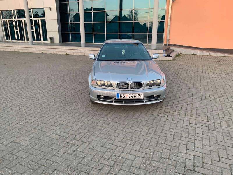BMW 320 coupe