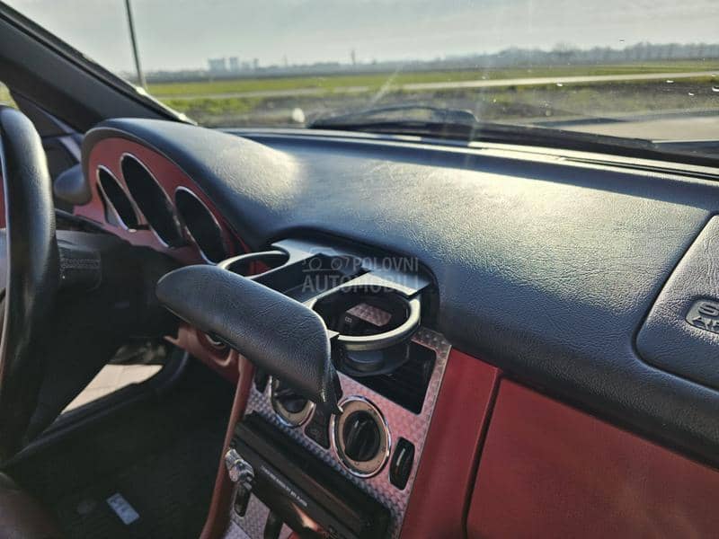Mercedes Benz SLK 200 REG GOD DANA