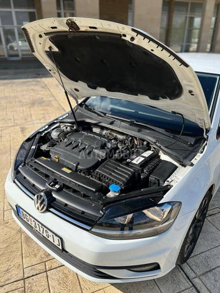 Volkswagen Golf 7 1.6 TDi