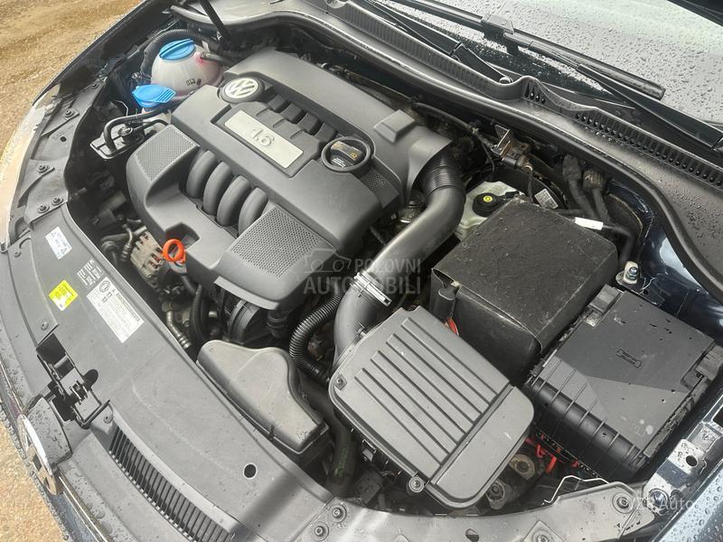 Volkswagen Golf 6 1.6 VEL/SERVIS