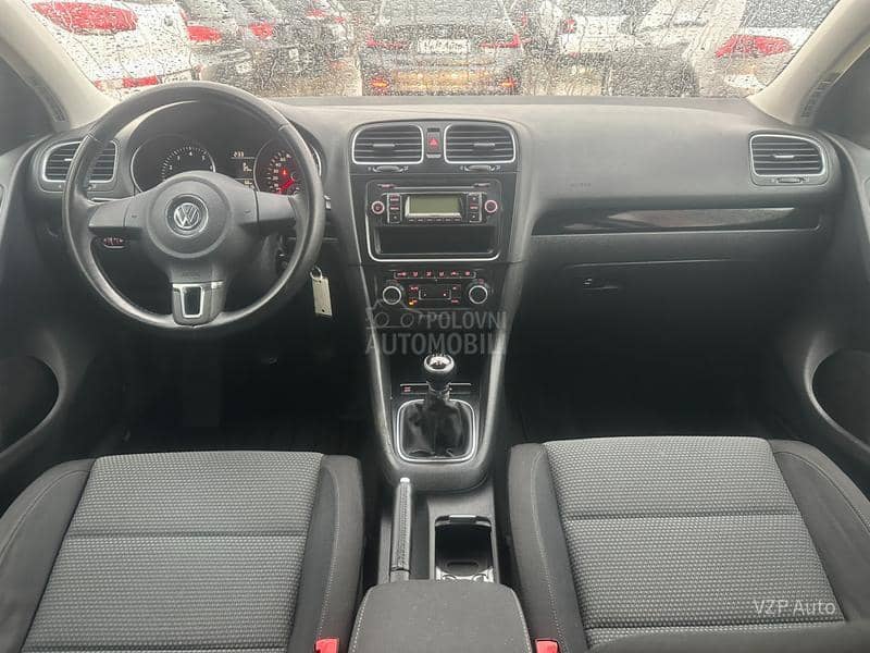 Volkswagen Golf 6 1.6 VEL/SERVIS