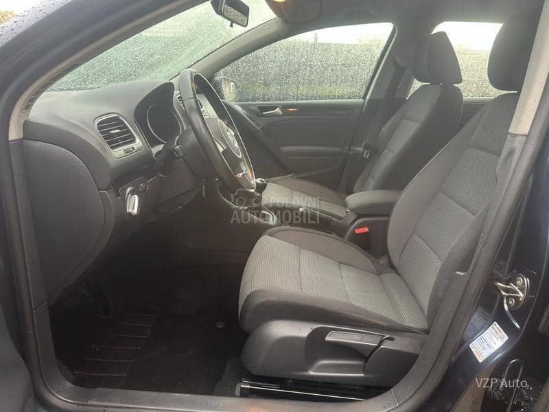 Volkswagen Golf 6 1.6 VEL/SERVIS