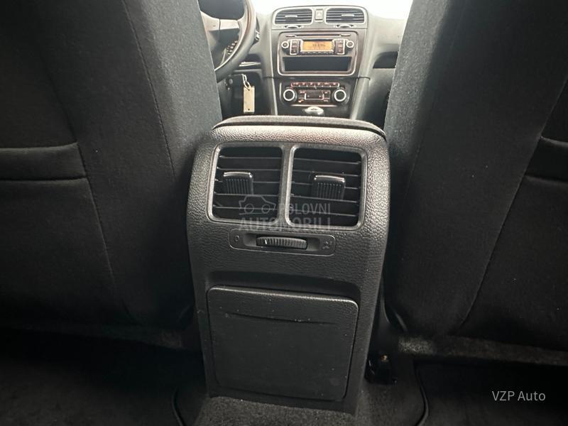 Volkswagen Golf 6 1.6 VEL/SERVIS