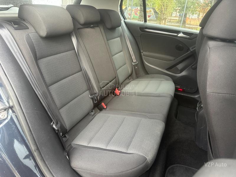 Volkswagen Golf 6 1.6 VEL/SERVIS