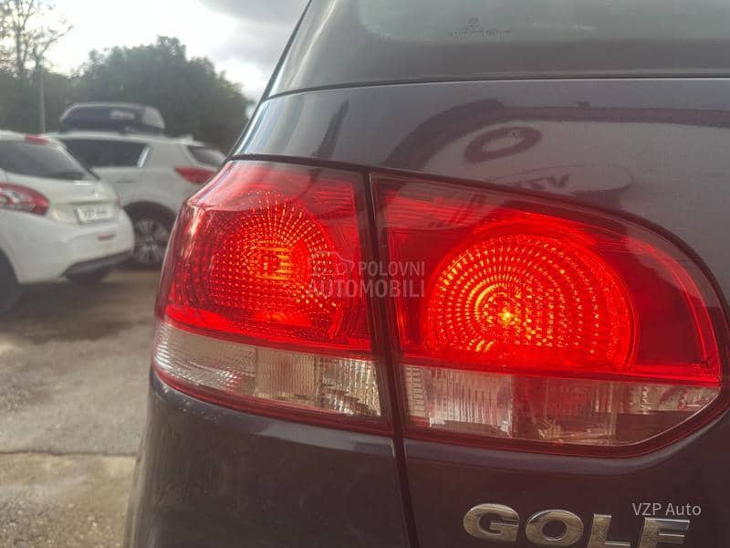 Volkswagen Golf 6 1.6 VEL/SERVIS