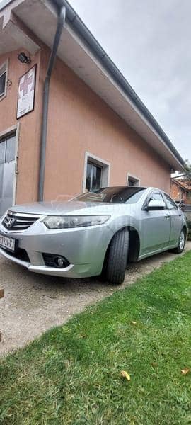 Honda Accord 2.0
