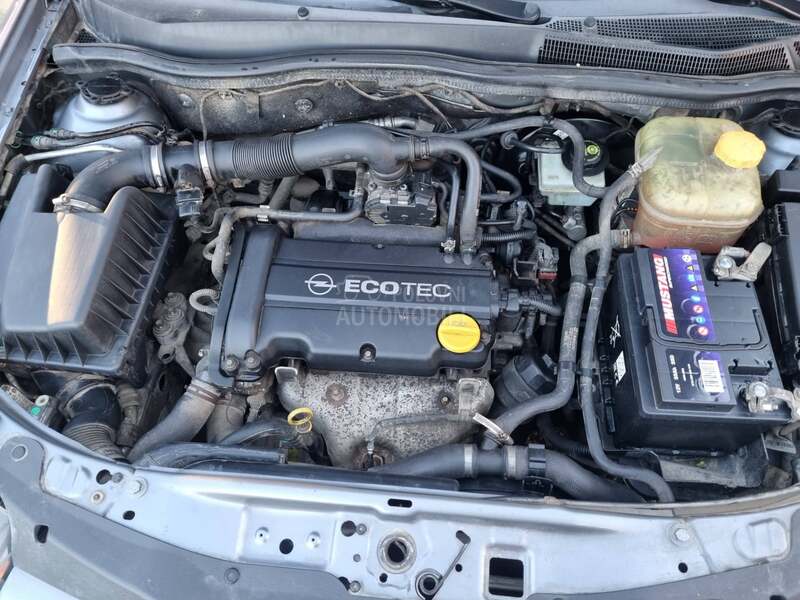 Opel Astra H 