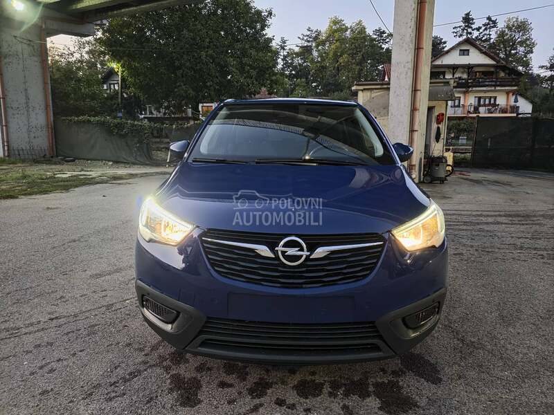 Opel Crossland X  