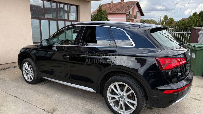 Audi Q5 quattro Matrix/virt