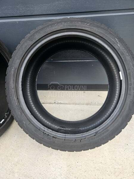Goodyear 275/40 R20 Zimska