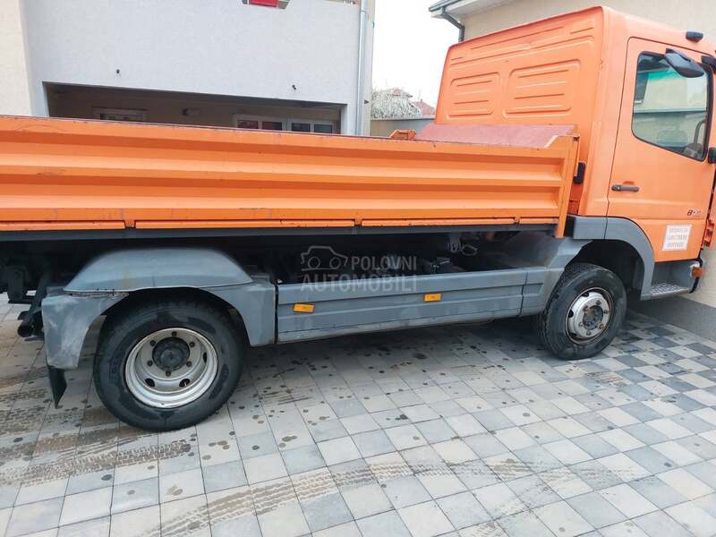 Mercedes Benz Atego 812