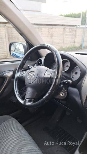 Toyota RAV 4 2.0 d4d RARITET