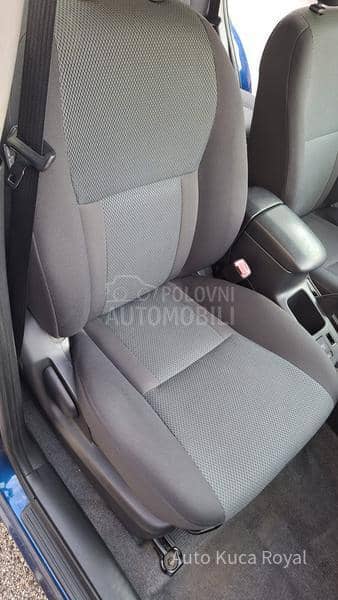 Toyota RAV 4 2.0 d4d RARITET