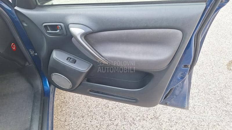 Toyota RAV 4 2.0 d4d RARITET