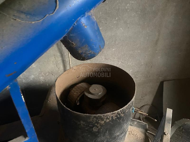 Antonio Carraro linija za  pelet