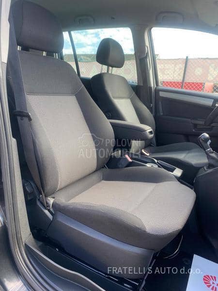 Opel Zafira KREDlTl,RATA 94e