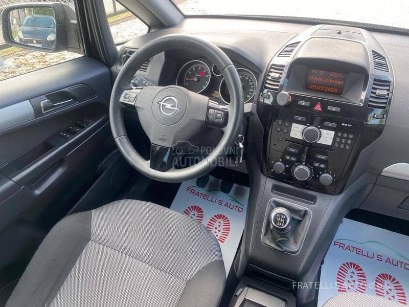 Opel Zafira KREDlTl,RATA 94e