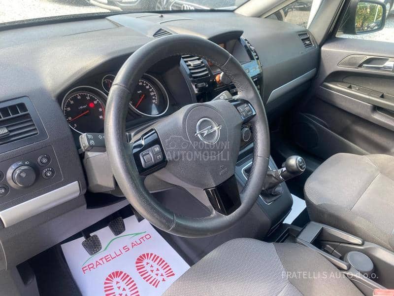 Opel Zafira KREDlTl,RATA 94e