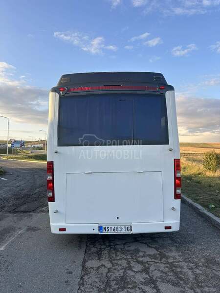 Iveco rapido