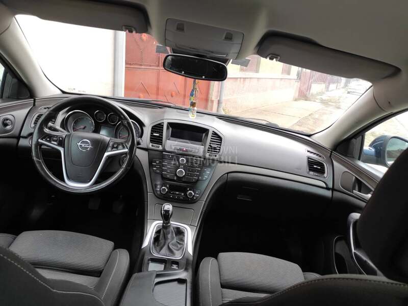 Opel Insignia 2.0cdti