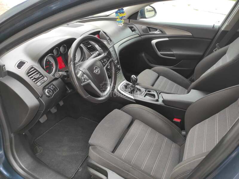 Opel Insignia 2.0cdti