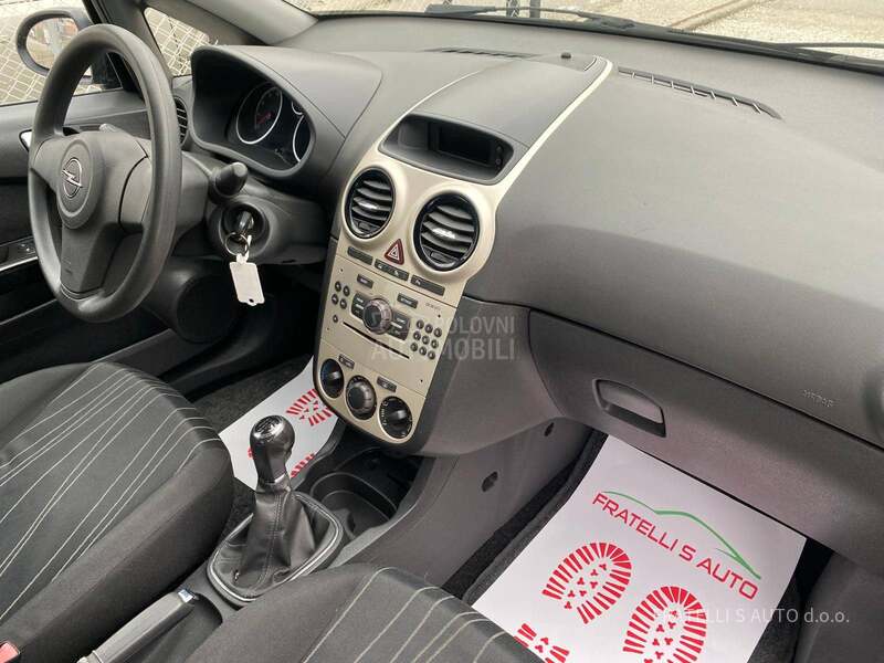 Opel Corsa D KREDlTl,RATA