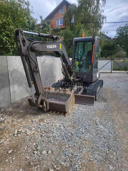Volvo ecr 50