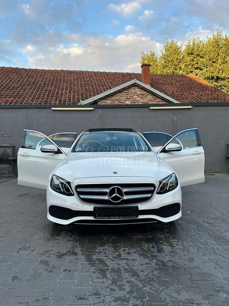 Mercedes Benz E 220 4 MATIC