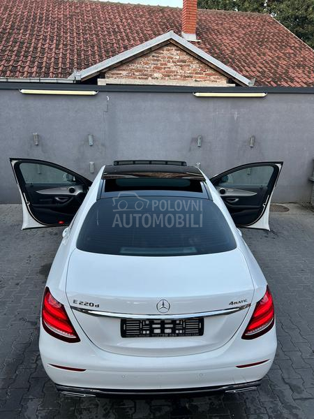 Mercedes Benz E 220 4 MATIC
