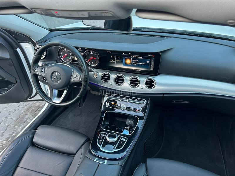 Mercedes Benz E 220 4 MATIC
