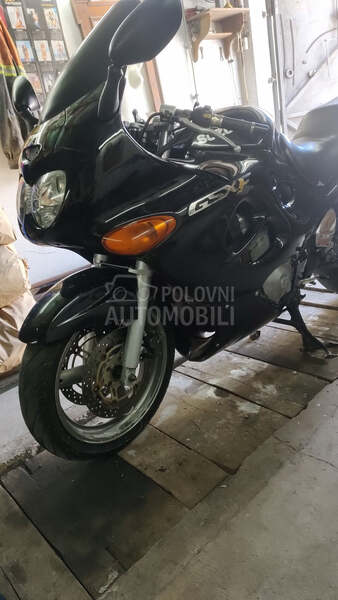 Suzuki gsxf 600