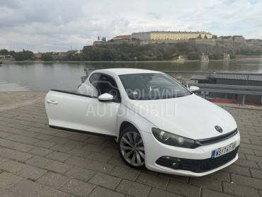 Volkswagen Scirocco DSG / F1 šifteri