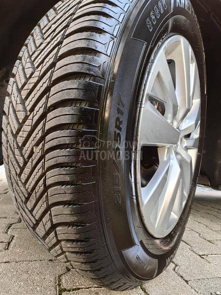 Peugeot 3008 1.5blueHDI ACTIVE