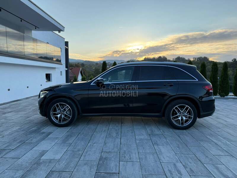 Mercedes Benz GLC 300 AMG/PANO/ 360