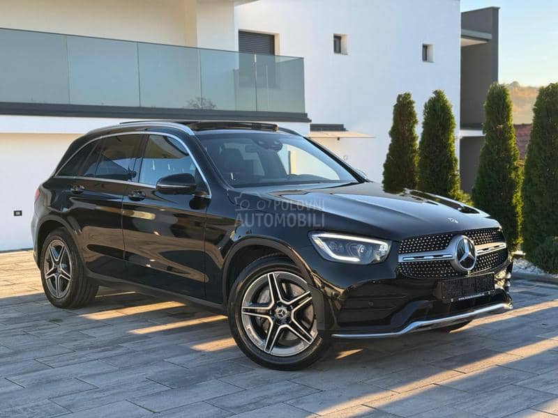 Mercedes Benz GLC 300 AMG/PANO/ 360