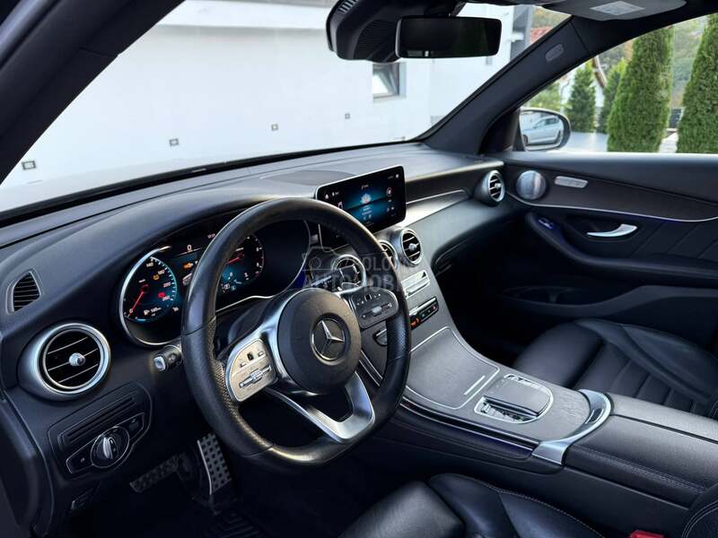 Mercedes Benz GLC 300 AMG/PANO/ 360