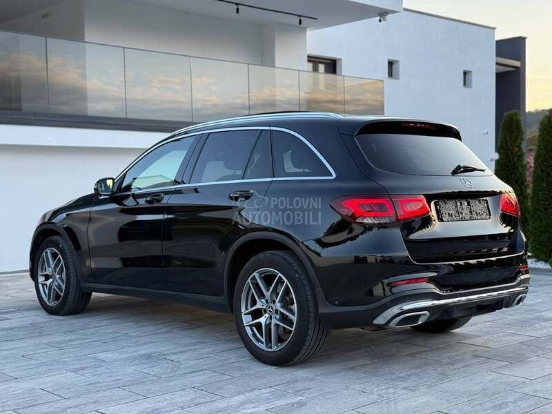 Mercedes Benz GLC 300 AMG/PANO/ 360
