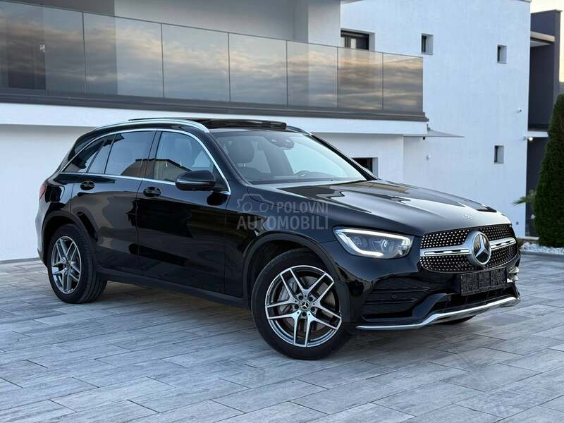 Mercedes Benz GLC 300 AMG/PANO/ 360