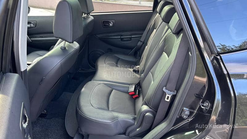 Nissan Qashqai + 2 2.0B/4x4/CVT/CH/