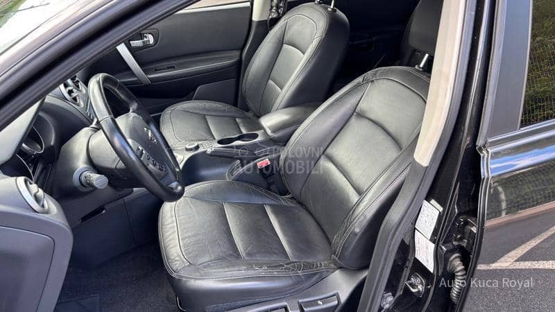 Nissan Qashqai + 2 2.0B/4x4/CVT/CH/