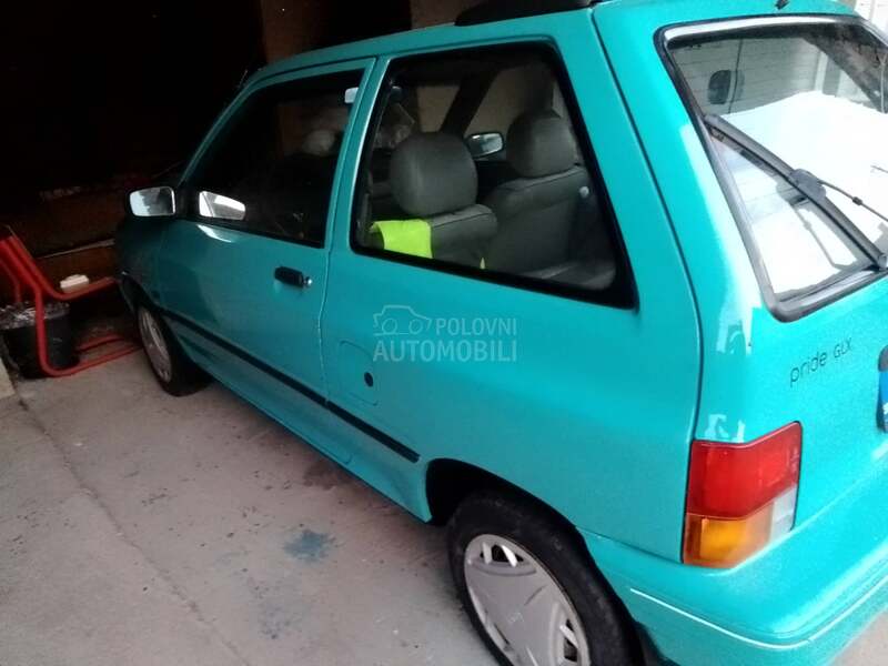 Kia Pride 1.3i