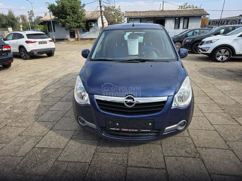 Opel Agila 1.2b 124600k m
