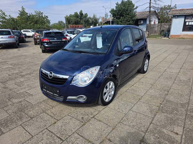 Opel Agila 1.2b 124600k m
